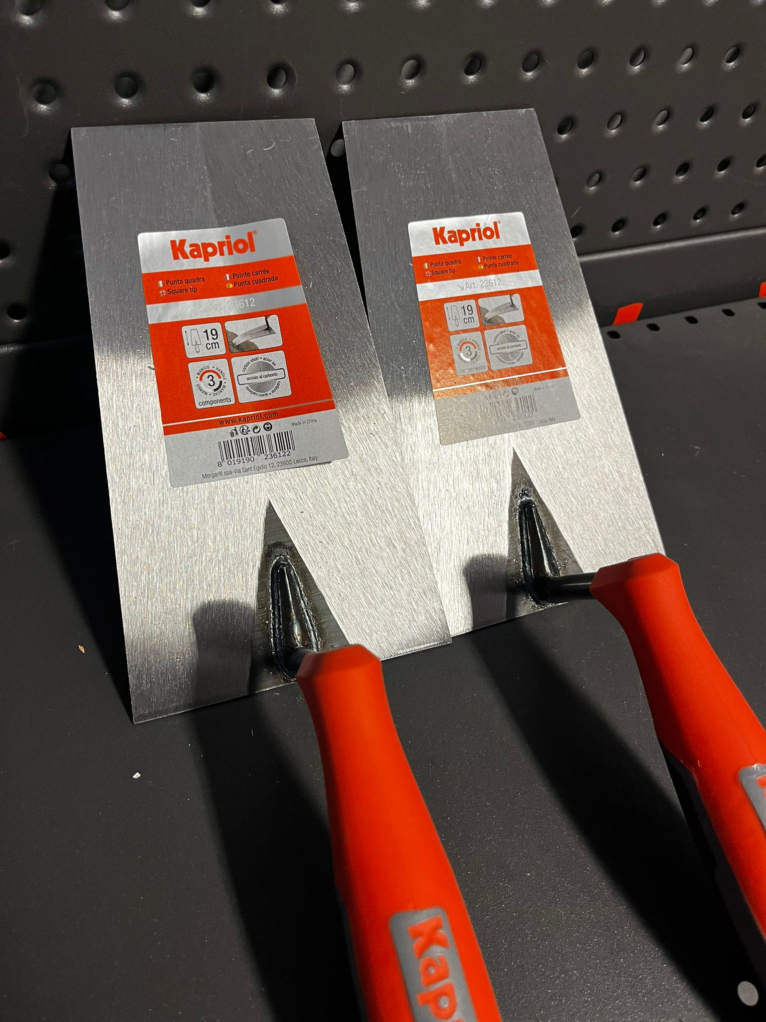 KAPRIOL ŽLICA ZIDARSKA 19CM PROGRIP DRŠKA