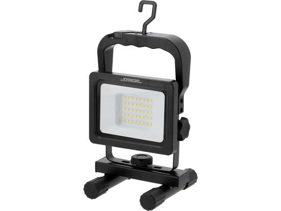 T82882 LED REFLEKTOR PUNJIVI 20W 2000LM